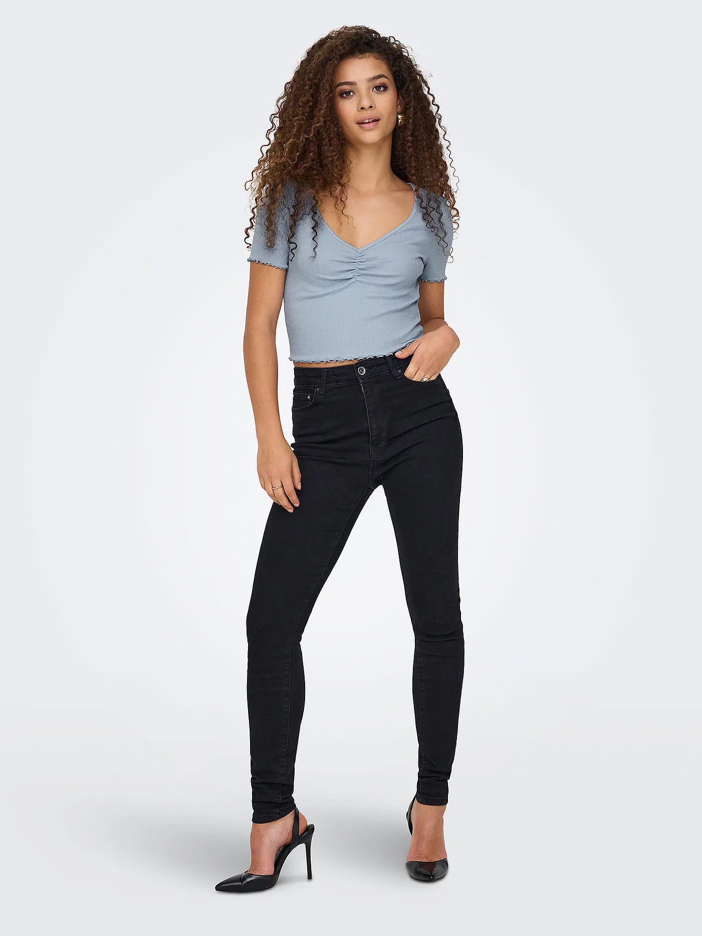ONLY | T-Shirt Cropped Fit ONLBETTY | 
